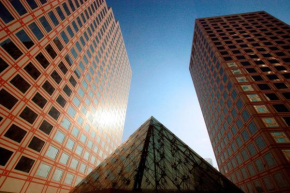 Sheraton Ningbo Hotel - Tianyi Square